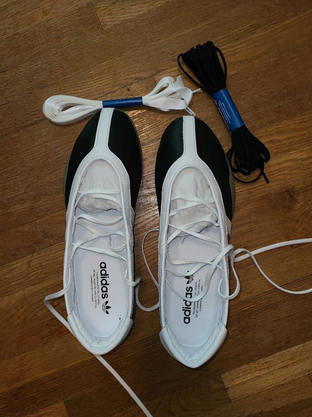 ADIDAS Taekwondo Mei Ballet Shoes, Size 10 - Picture 3 of 5